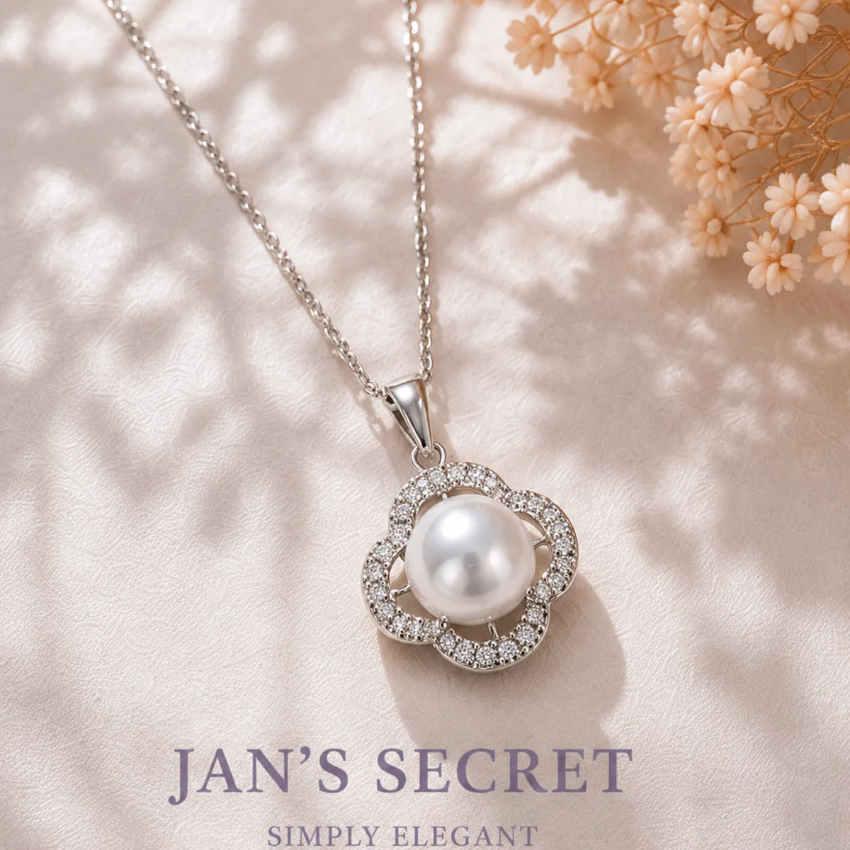四叶草 Clover | Pearl Pendant 10-11mm