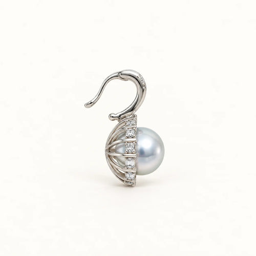 Akoya Madama Pearl Pendant