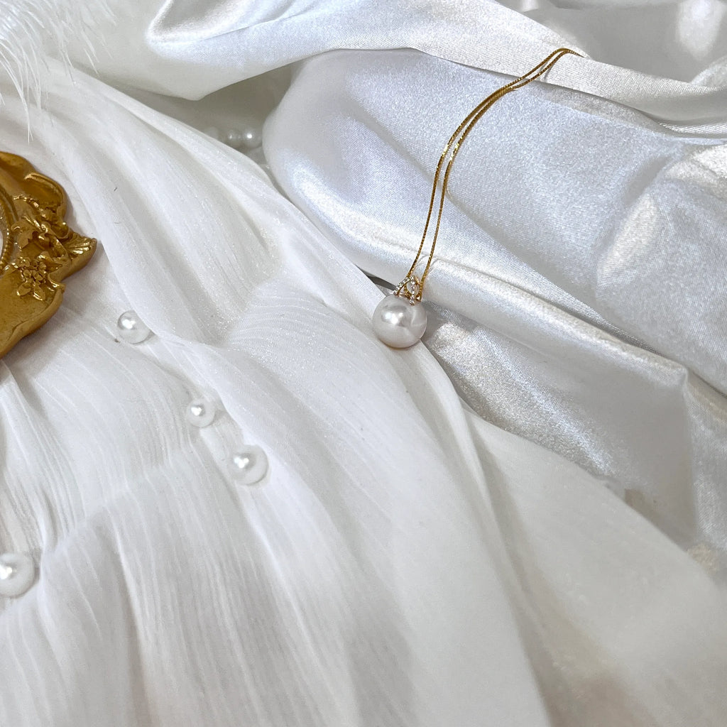 钻菱萦珠吊坠 | Signature Pearl Pendant